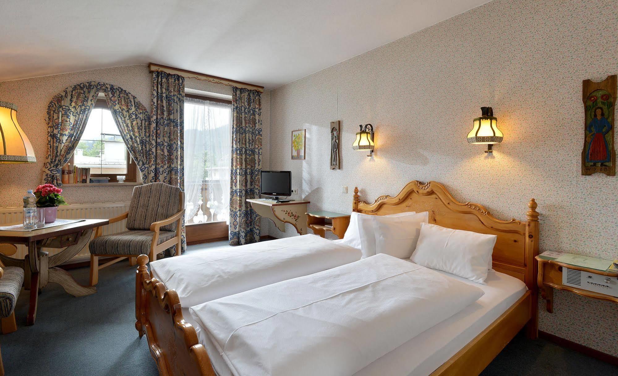 Alpenappartement Europa Sankt Johann in Tirol Buitenkant foto